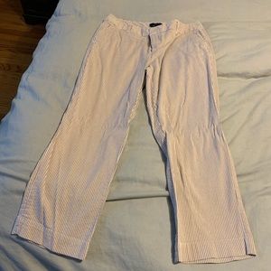 GAP seersucker stretch curvy fit cropped leg pants